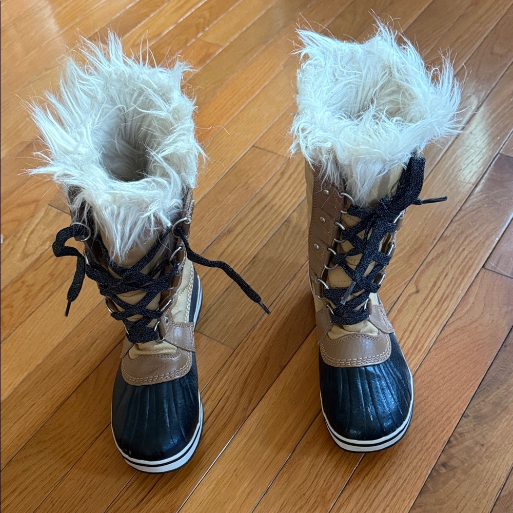 Sorel Kids Black and Tan Winter Boots